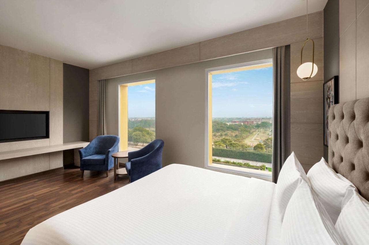 Wyndham Chandigarh Mohali Ngoại thất bức ảnh