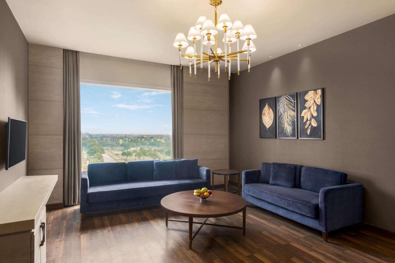 Wyndham Chandigarh Mohali Ngoại thất bức ảnh